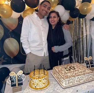 Meet your Posher, Lorraine